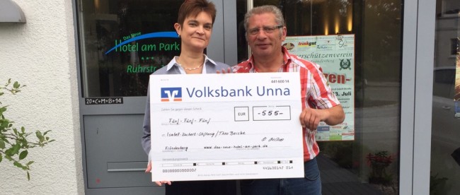 150623 Theo Scheck Neue Hotel